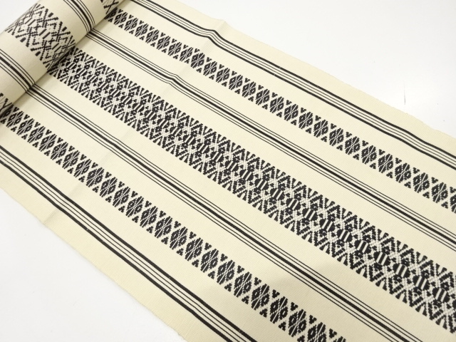 Japanese Kimono / Others (Bolt etc) Silk